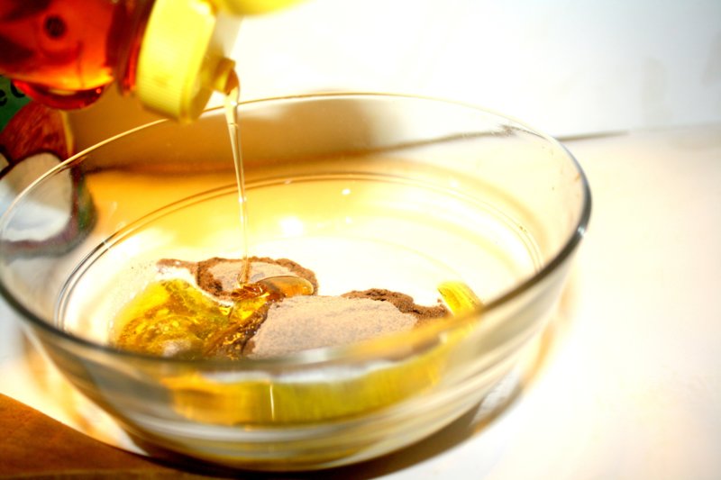 Cuire un masque avec de la moutarde