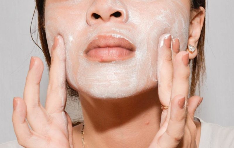 Appliquer un masque avec du soda