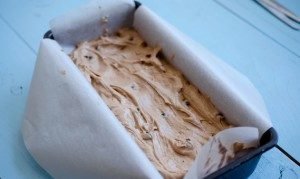 Petit gâteau au chocolat et au cassis