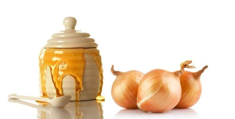 Masque capillaire à l'oignon et au miel